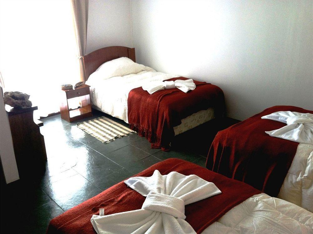 Hotel Hallef Puerto Natales Kültér fotó