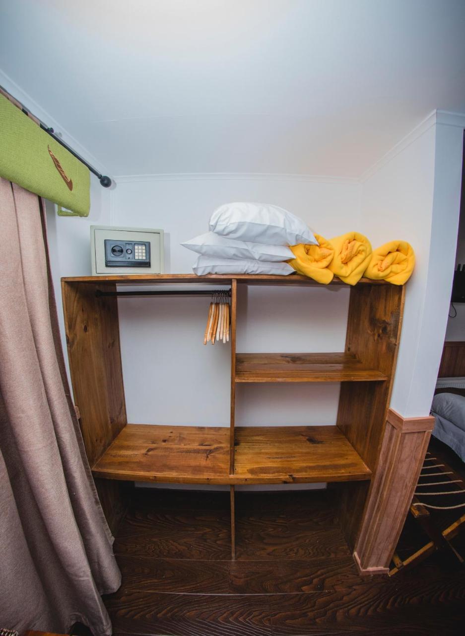 Hotel Hallef Puerto Natales Kültér fotó