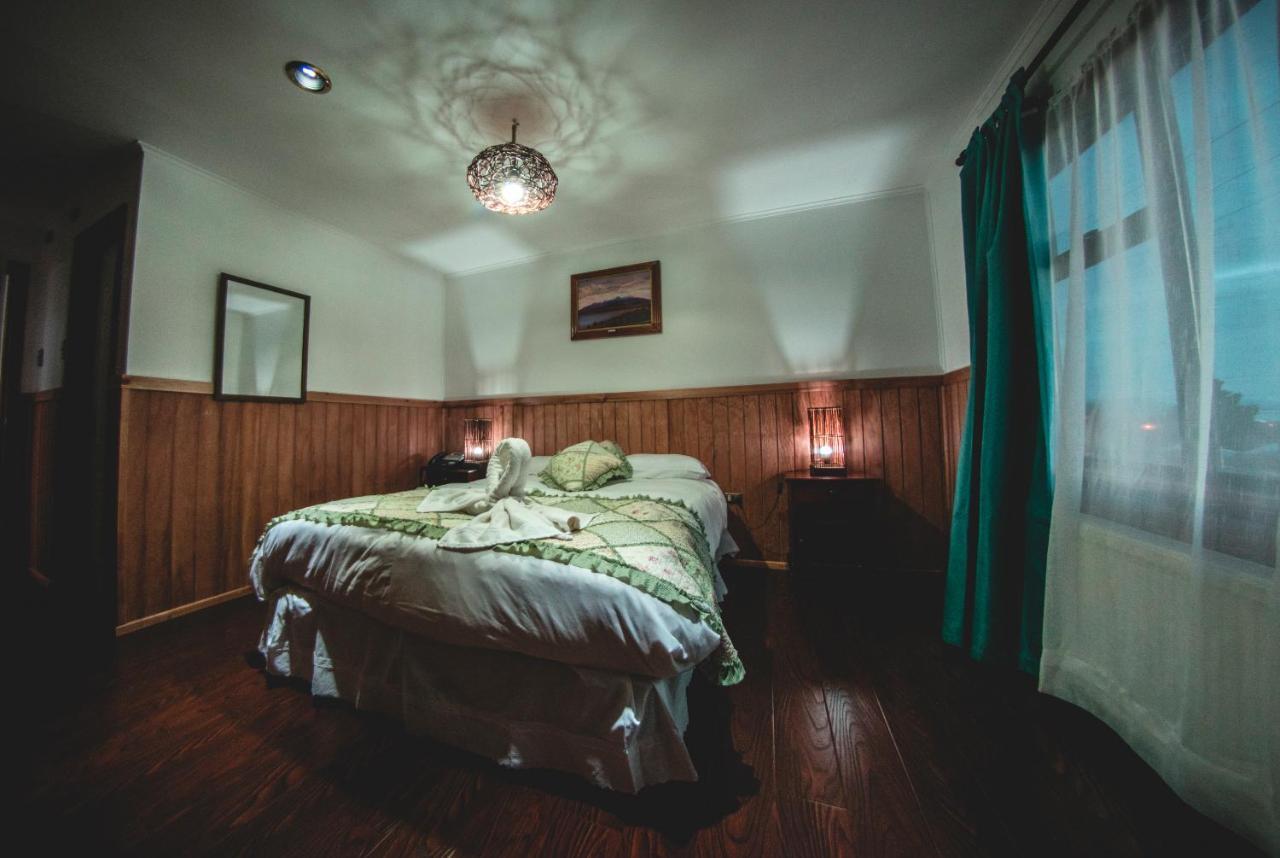 Hotel Hallef Puerto Natales Kültér fotó